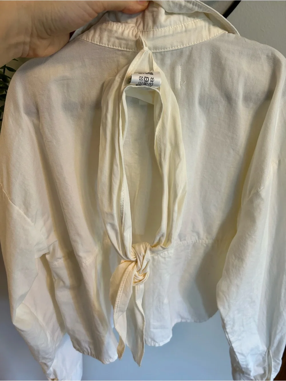 Zara Cream Cropped Button Down Shirt 11 / 12